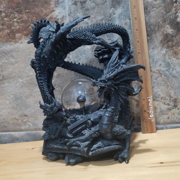 Dark Dragons of the Earth with Plasma Ball Statue - Picture 6 of 14